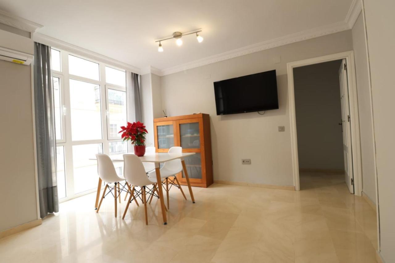 Piso En Pleno Centro De Huelva. Apartment Exterior photo