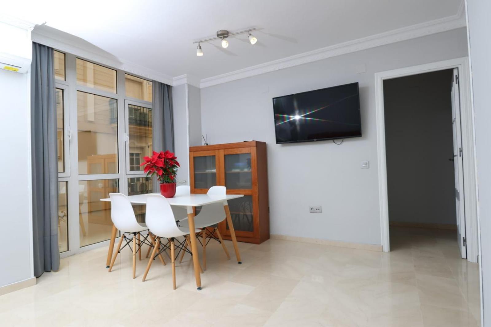 Piso En Pleno Centro De Huelva. Apartment Exterior photo